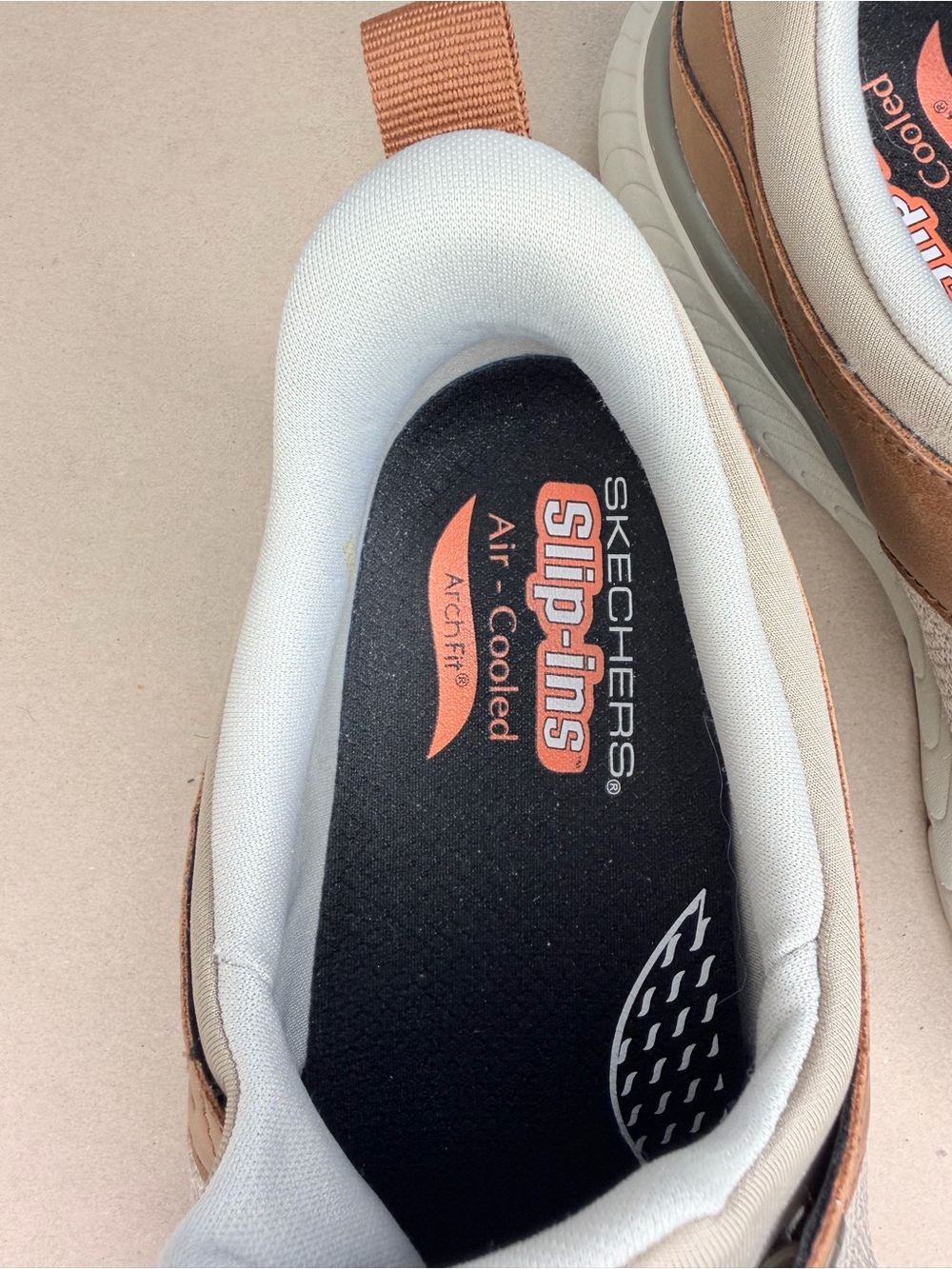 Sketchers arch fit slip ins sneaker - Picture 8 of 9